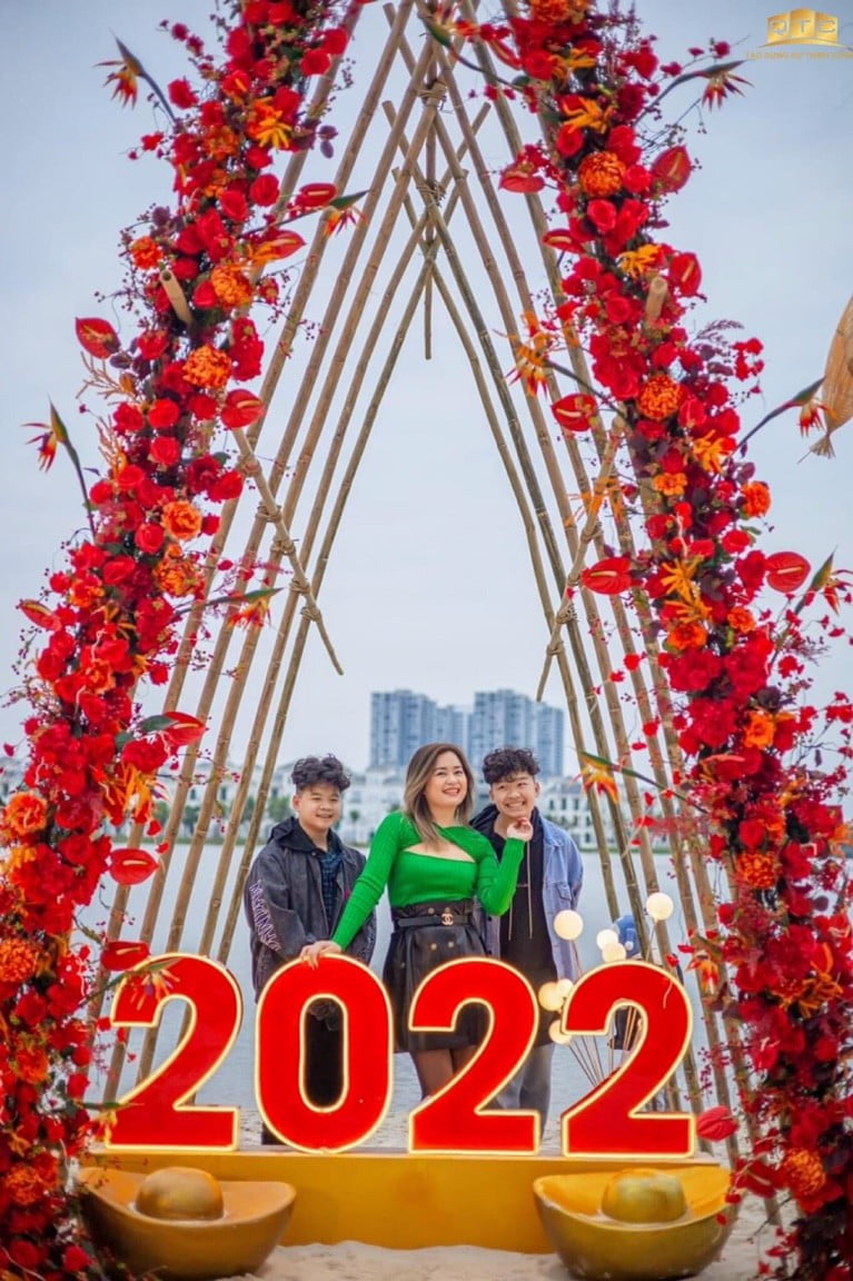 Check-in-vin-ocean-park-du-xuan-2022 (6)